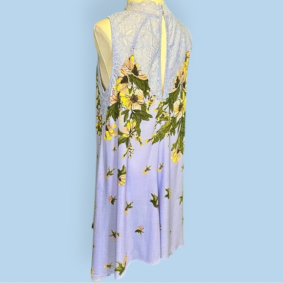 Free People ‘Marsha’ Printed Lace Slip Dress in “Periwinkle Sky” Size Large - Picture 10 of 16
